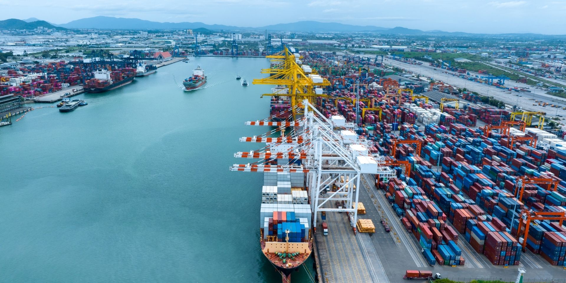 About Clearing and Forwarding at port